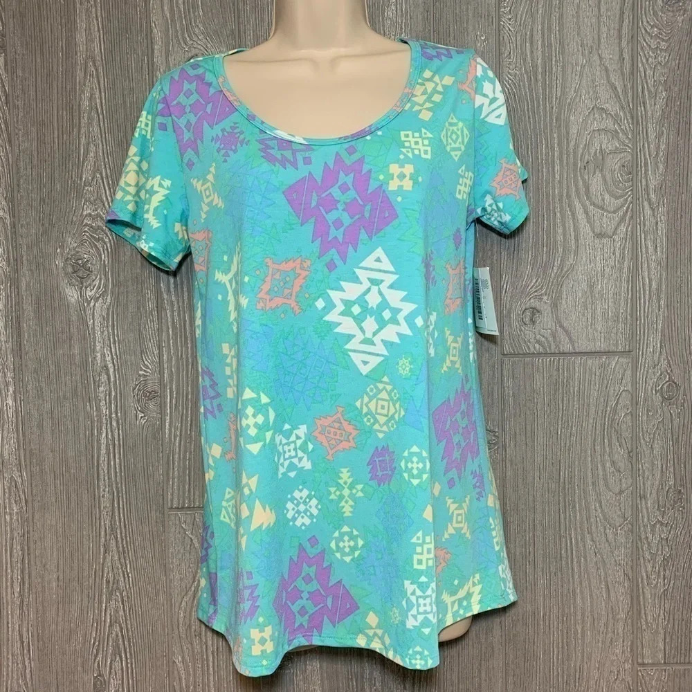 Lularoe Cassie Aqua Tee Top XS NWT